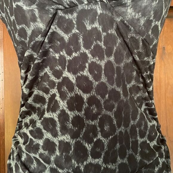 New Women's SWEET PEA by Stacy Frati Leopard Print Sleeveless Top Size M - Picture 4 of 9